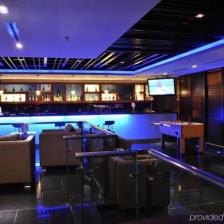 南京水遊城假日酒店 