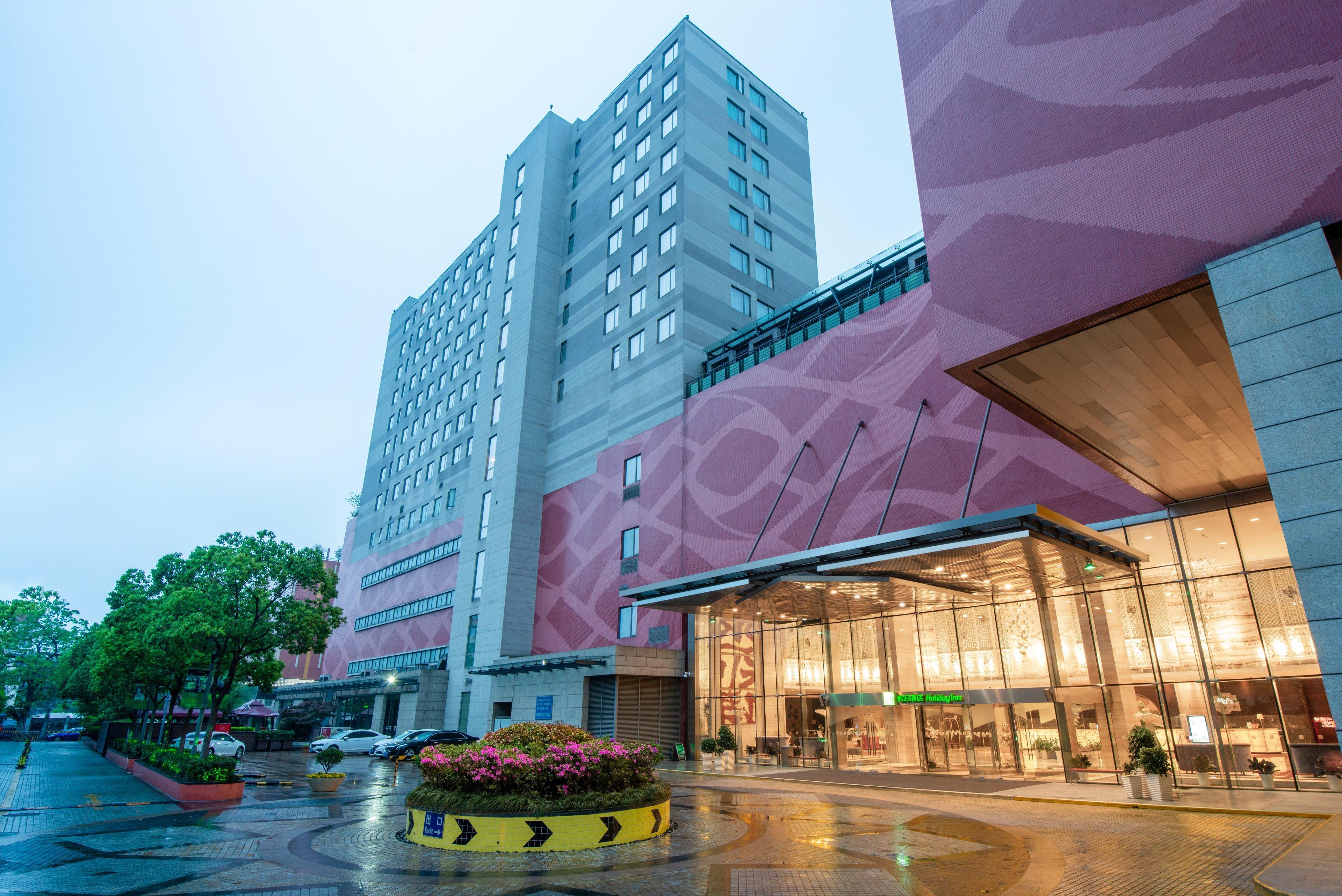 Hotel Nanjing Aqua By Ihg 5*